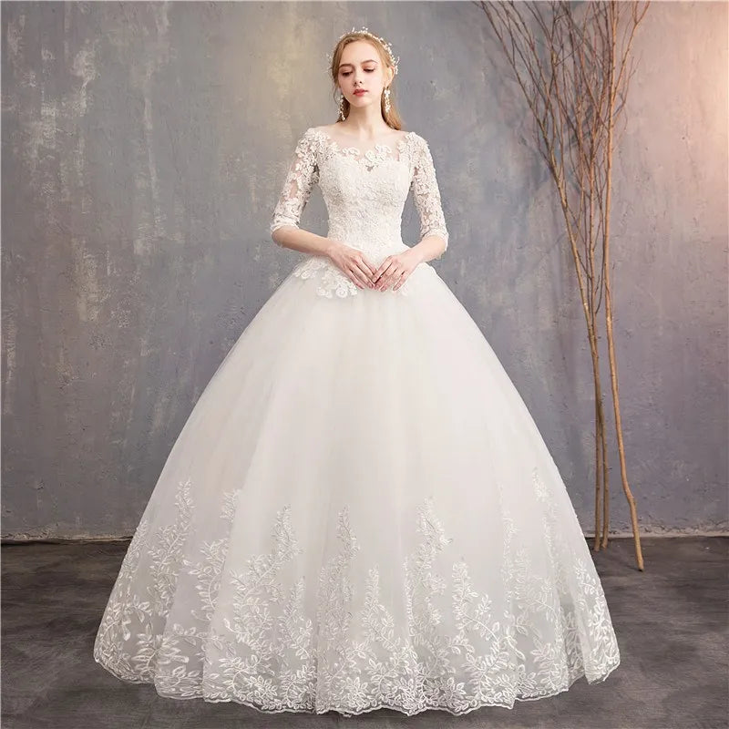 Lace and Tulle Wedding Dress With 3/4 Sleeve