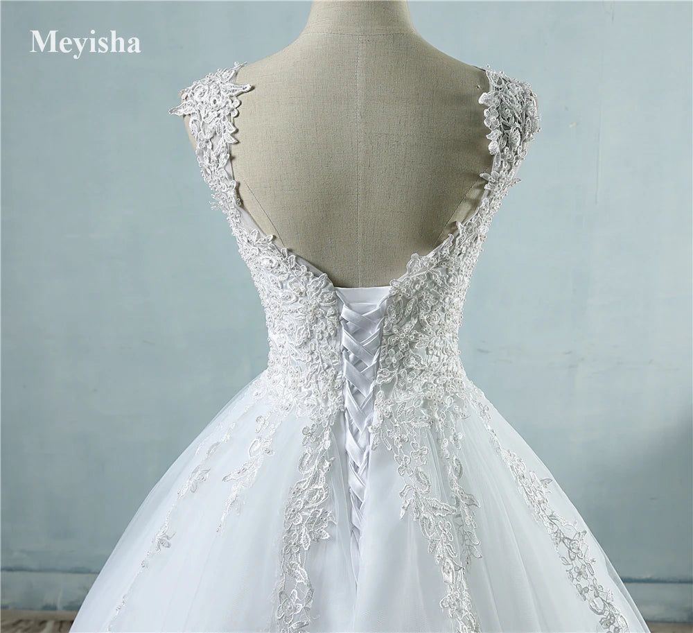 Tulle Bridal Dress With Sweetheart Neckline