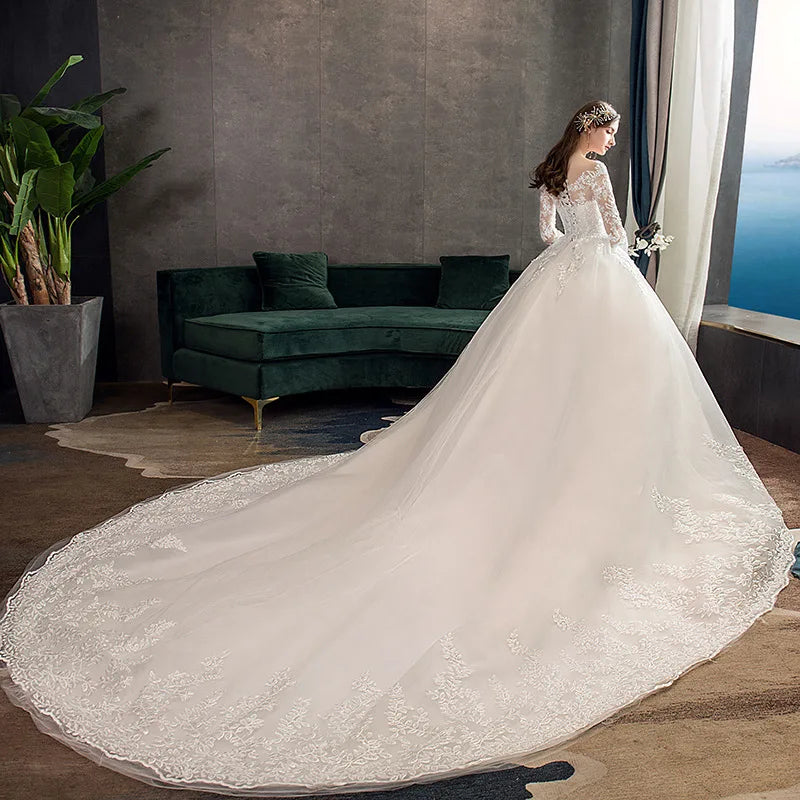Vintage O Neck Full Sleeve Wedding Dress With Lace Embroidery