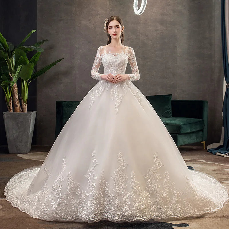 Vintage O Neck Full Sleeve Wedding Dress With Lace Embroidery