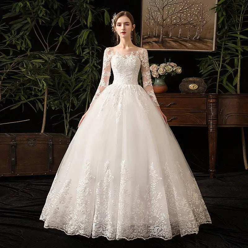 Vintage O Neck Full Sleeve Wedding Dress With Lace Embroidery