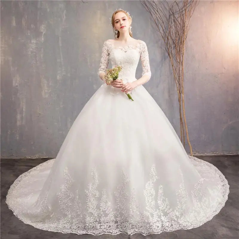 Lace and Tulle Wedding Dress With 3/4 Sleeve