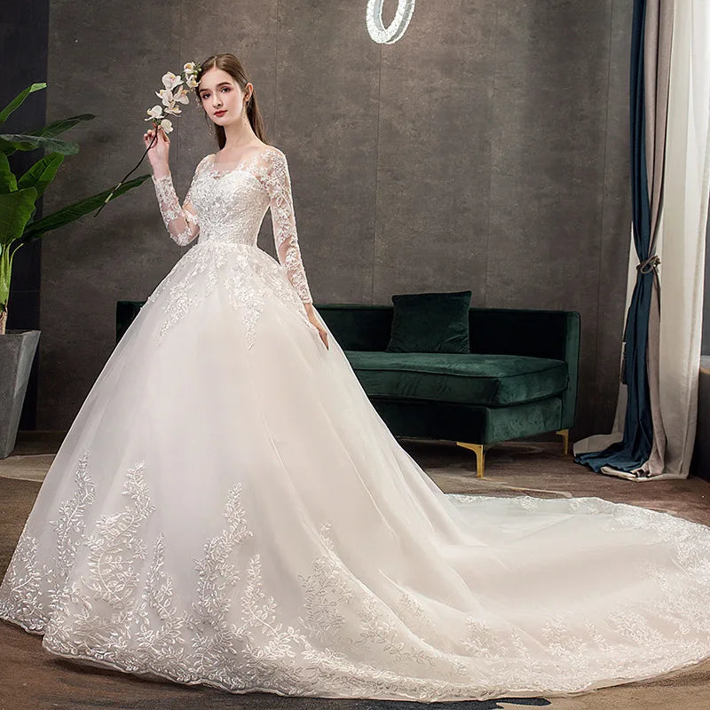 Vintage O Neck Full Sleeve Wedding Dress With Lace Embroidery