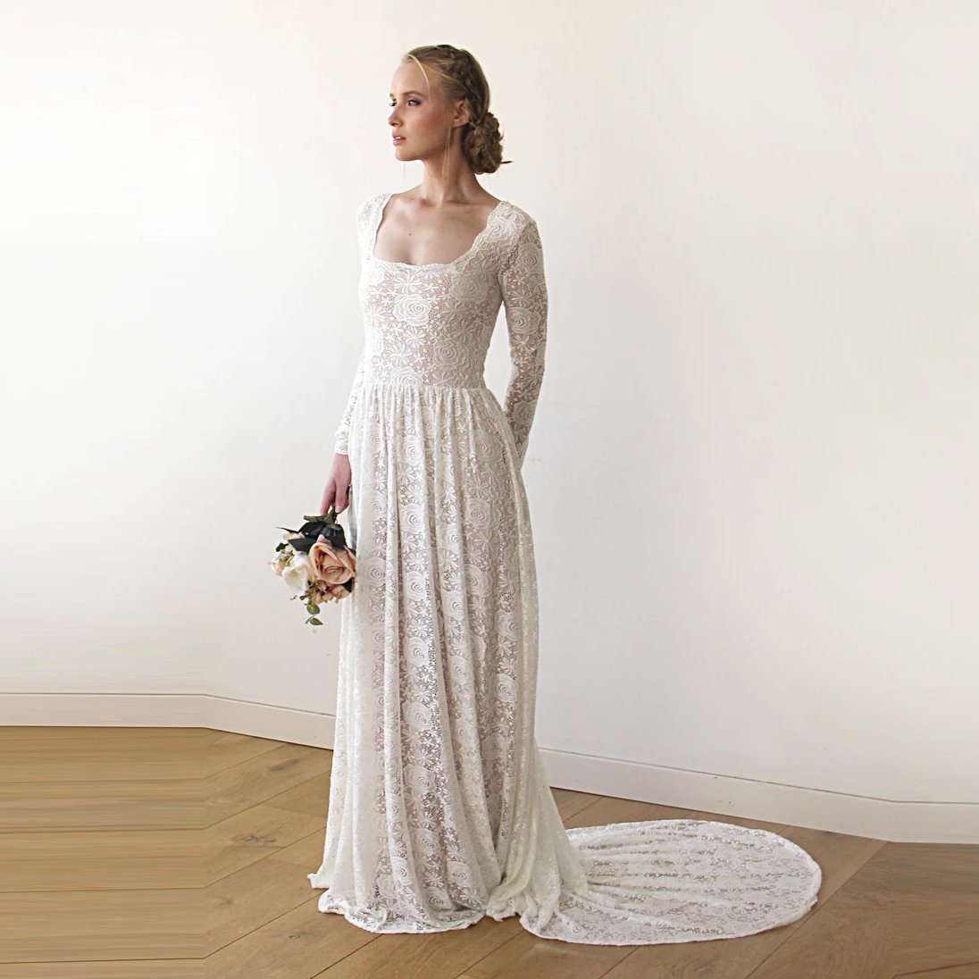 Square Neckline Wedding Dress with Train