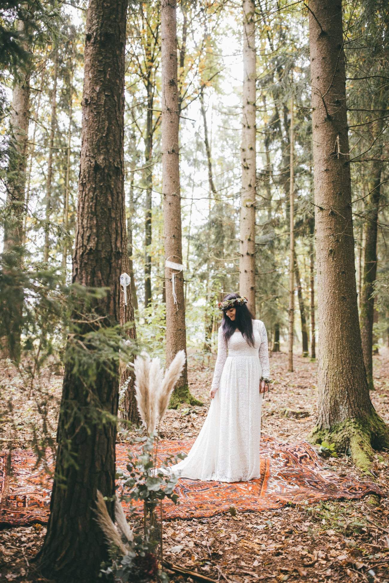 Square Neckline Wedding Dress with Train
