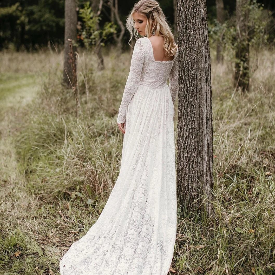 Square Neckline Wedding Dress with Train